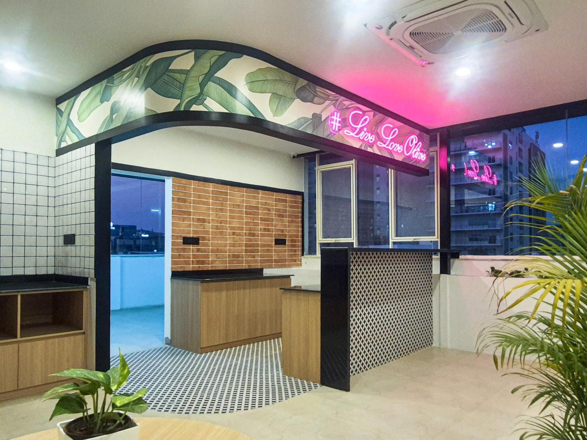 Olive Hotel Mahadevapura By Embassy Group Bangalore Eksteriør bilde
